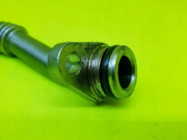 Öljynpoistoputki turbo Maseratille OEM YYY111 image 5