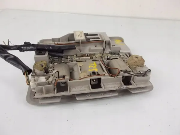 Toyota Innenleuchte OEM 01253-05070 für Avensis image 6