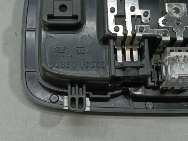 Takljus Hyundai Kona OEM 92850-J9000 - Begagnad image 3