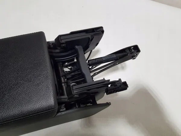 Middenconsole armsteun Mercedes SL R230 OEM A2306800050 image 9