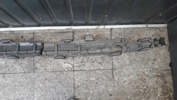 Audi A8 D5 etupuskurin vaahtoabsorberi OEM 4N0807694K image 6