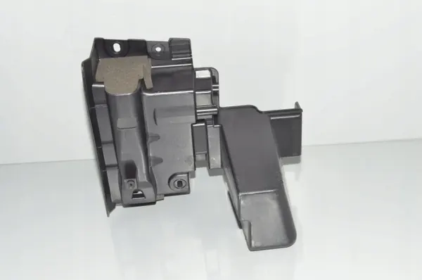 Piezas maletero BMW X7 G07 OEM 51477943342 Usado image 4