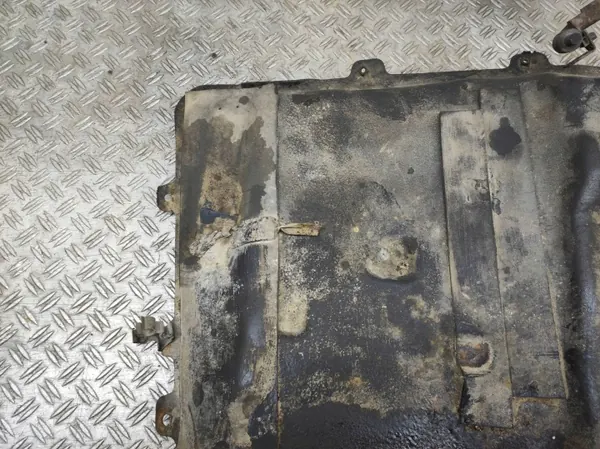 Réservoir à carburant OEM BEN23798 pour Toyota RAV 4 XA20 image 3