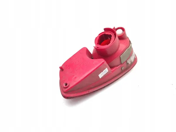 Hyundai Santa Fe Rear Fog Light Left 2008 SUV (05-11) OEM image 6