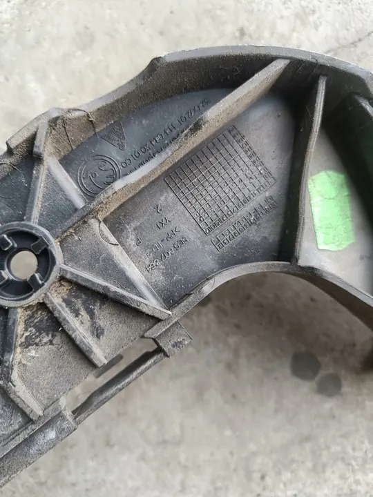 Suporte de para-choque traseiro Skoda Octavia III 12-16 HB 5E5807863 image 10