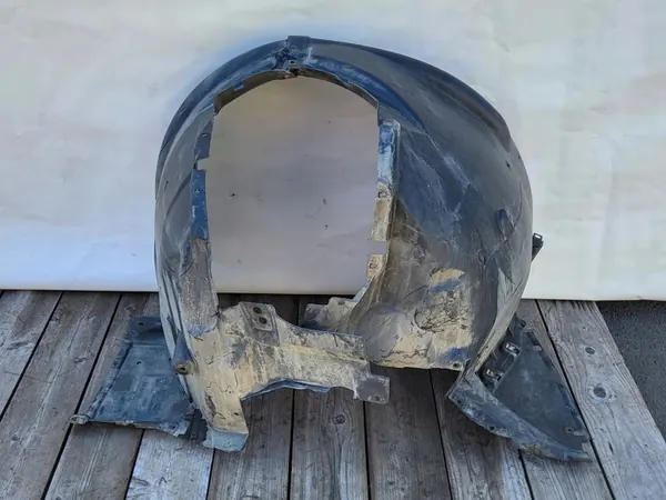 Left Front Wheel Arch BMW X6 E71 2012 3.0D image 2