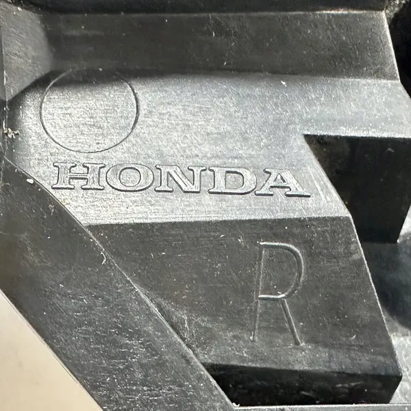 Suporte de para-choque dianteiro direito Honda CR-V 06- image 3