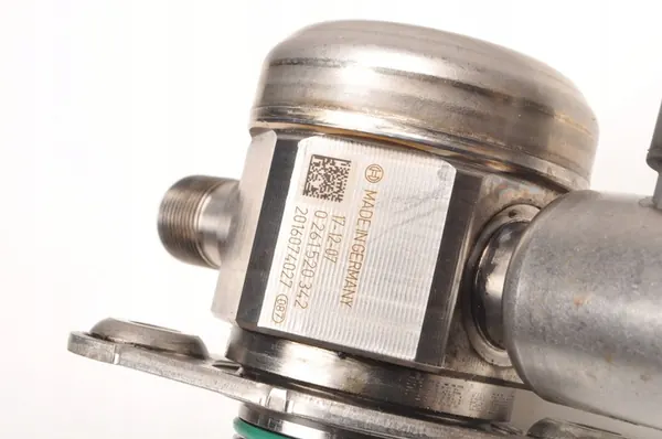 ASTON MARTIN DB11 4.0 Brandstofpomp A1770700401 image 2