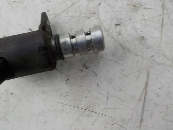 Öljynpaineanturi AUDI A6 C6 059115243A image 4