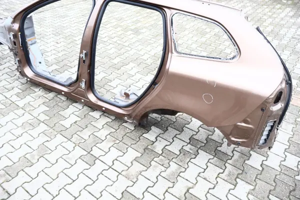 Volvo XC60 I vasen takalokasuojus OEM 1274734590 image 2