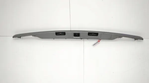 OEM 360150025 Tailgate Trim with Camera for Range Rover Evoque image 5
