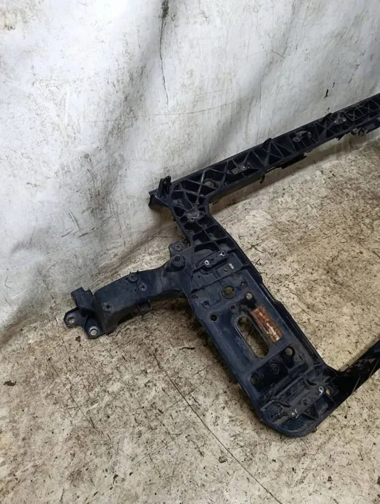 KIA Sportage III Etuvahviste OEM 64101-3U000 image 3