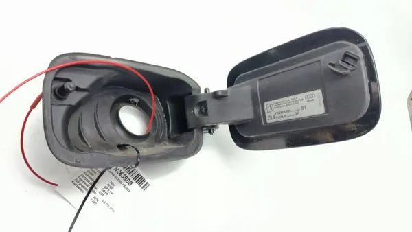 Brandstofklep LY9T 80A862153 voor Audi Q5 II FY image 3