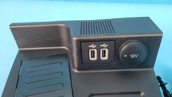 KUGA MK3 III 2.0 TDCI Tampa do túnel JX7B-A048W42-B image 3