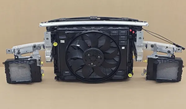 Voorkoeler Mercedes C-Klasse W206 S206 C63 S E Performance image 2