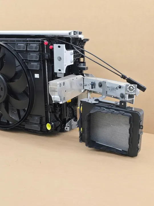 Voorkoeler Mercedes C-Klasse W206 S206 C63 S E Performance image 8