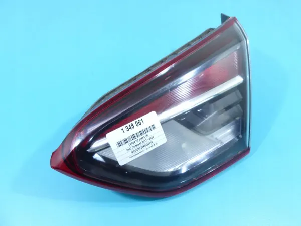 Oikea takavalo Opel Crossland HB OEM 1348061 image 3