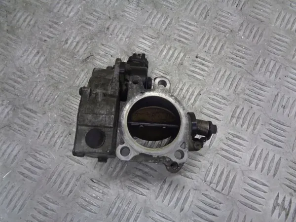 Spjällhus OEM 27020-5C30 för Toyota Avensis II image 6
