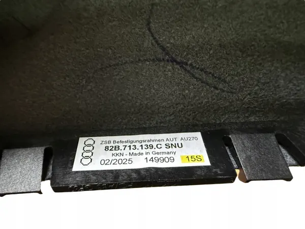 Pommeau de levier Audi A1 OEM 82B713139C - État utilisé image 3