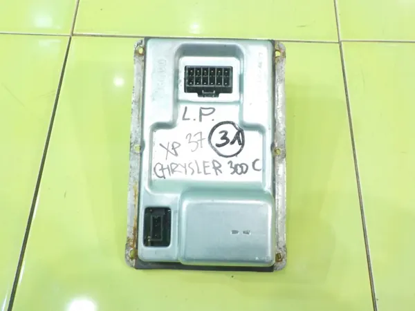 OEM 89032133 Balastro Xenón Dianteiro Esquerdo Volvo XC90 image 2