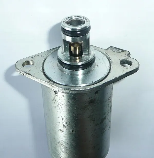 Sensor de Válvula Servotronic Maserati Levante Ghibli Quattroporte 670039794 image 2