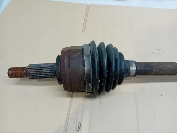 Höger Drivaxel 391007843R Renault image 2