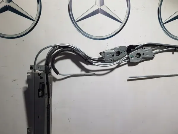 Mécanisme toit panoramique Mercedes W207 C207 OEM image 6