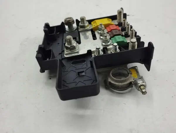 Maserati Quattroporte 2010 akkurele OEM AMD95097 image 5