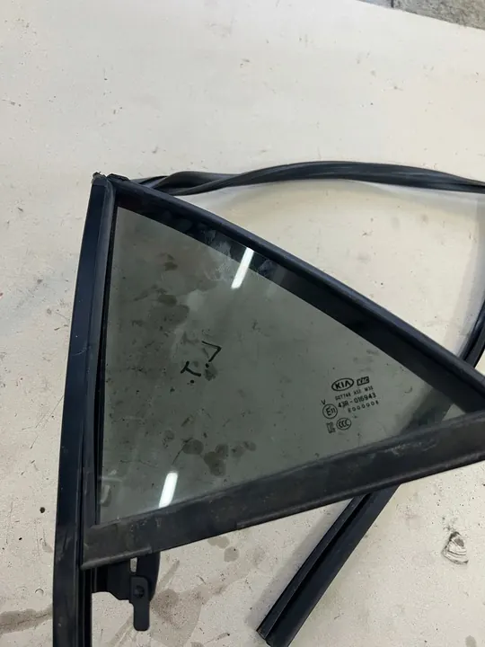 KIA RIO IV YB 17- Vänster bakfönster AS3 image 2