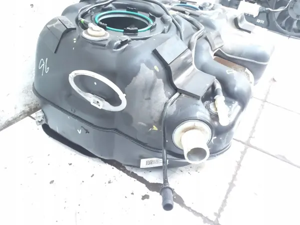 Tanque de combustível OEM 687912733 para Chevrolet Trax 2013 image 3