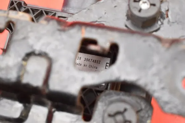 Sensor radar OEM 284474691R para Dacia Spring 21- image 9