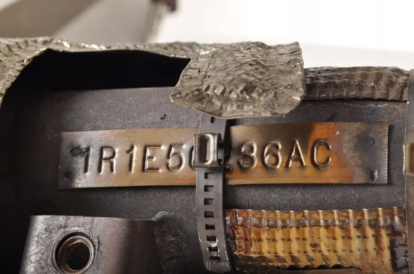 CATALISADOR ASTON MARTIN VANQUISH DIREITO 1R1E-5G236-AC image 2