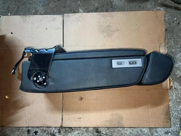 Accoudoir BMW OEM 52206962980 pour Série 7 E65/E66/E67 image 4