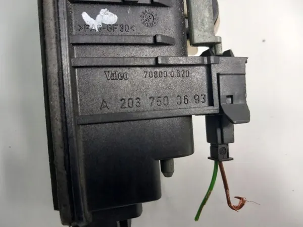 Microinterruptor de porta-malas Mercedes CLK W209 A2037500693 image 5