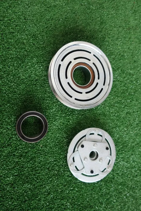 Embrayage de Compresseur Suzuki Jimny 1.3 16V DOHC 2002-2017 image 1