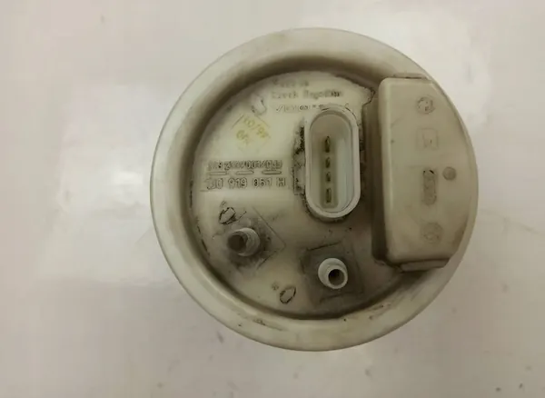 Brandstofpomp Volkswagen Golf image 4