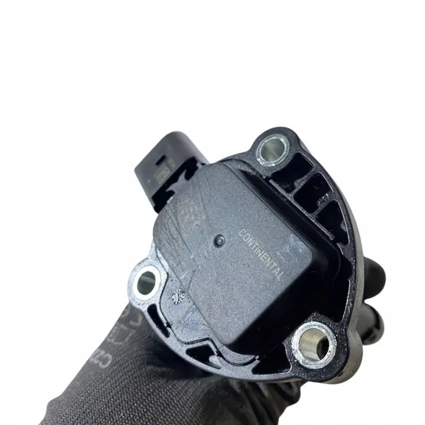 Capteur de niveau d'huile Audi Q8 2020 OEM 06M907660A image 5