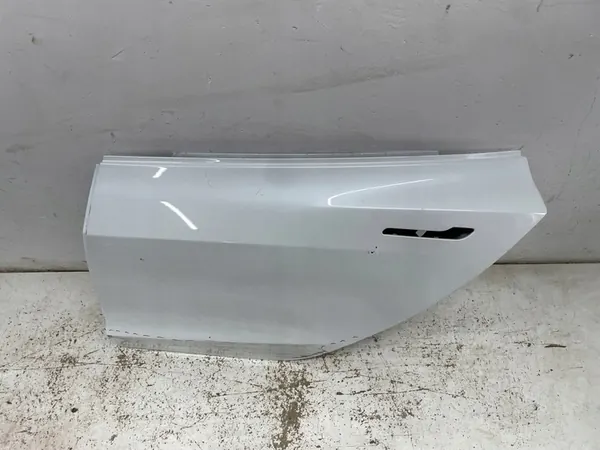 TESLA MODEL 3 17- Vänster Bakdörr image 2