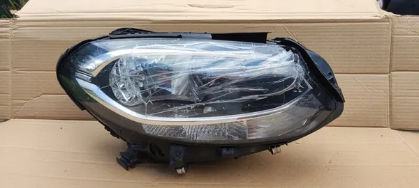 Voorlamp Mercedes B-Klasse 246 Lift image 2