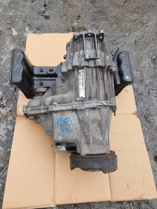 Redutor de caixa Jeep Grand Cherokee WK2 OEM P52853664AH image 3