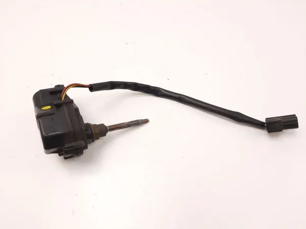Ajovalopesurin moottori OEM MAM40176 Range Roverille image 2