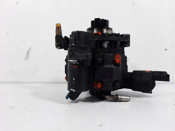 Bomba de combustible Volvo V50 2.0D 05R OEM 9654615580 5WS40163 image 2