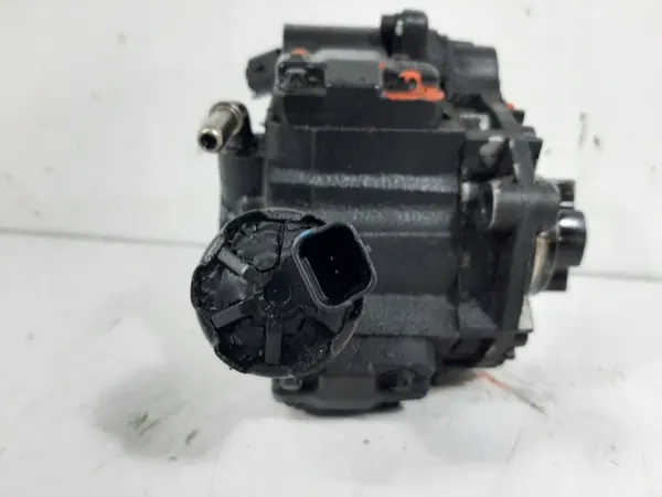 Bomba de combustible Volvo V50 2.0D 05R OEM 9654615580 5WS40163 image 7