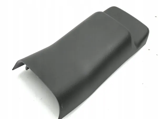Jeep Avenger 2024 Heck-USB-Anschluss OEM 07357698430 image 2