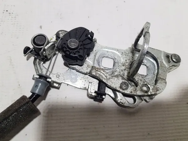 Cerrojo de portón Mercedes Clase C W204 OEM 6NW00942401DD image 4