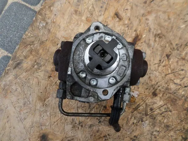 Kraftstoffinjektionspumpe Toyota Avensis T27 D4D Denso image 8