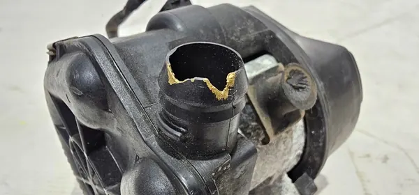 Pompe à air Mercedes A W168 - A0001404085 image 3