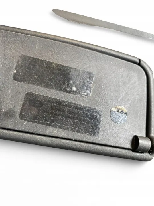 Store de coffre Land Rover Range Rover Velar OEM J8A246668A image 10