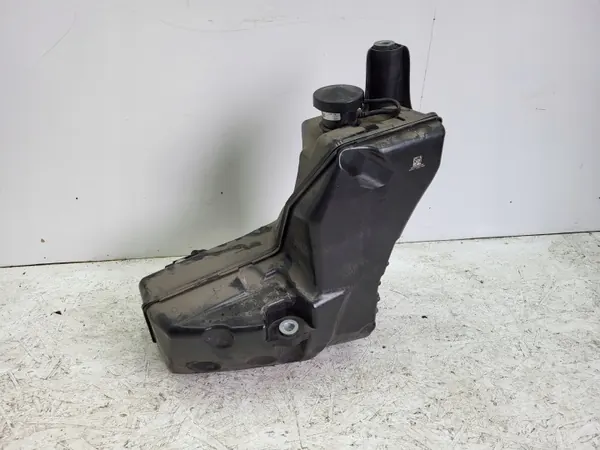 AdBlue-tank OEM A2064707402 voor Mercedes C-Klasse W206 image 3