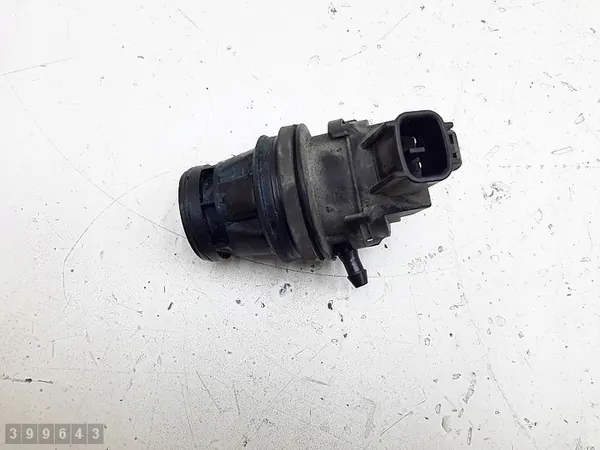 Ruitensproeierpomp Toyota RAV4 2008 8533060160 image 2